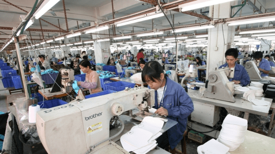 WinPro Handbag Ltd production floor in China